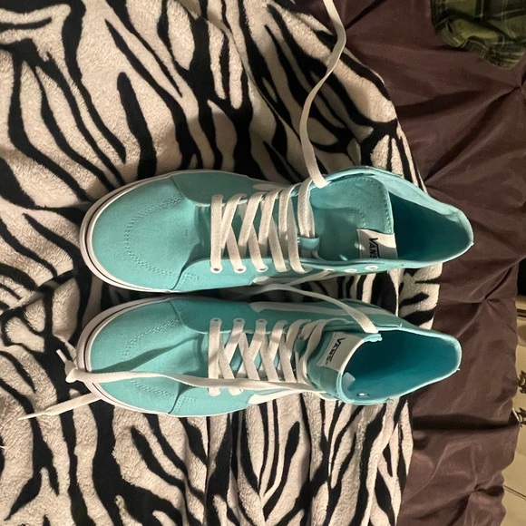teal high top vans (never worn) size 11 - Picture 2 of 6